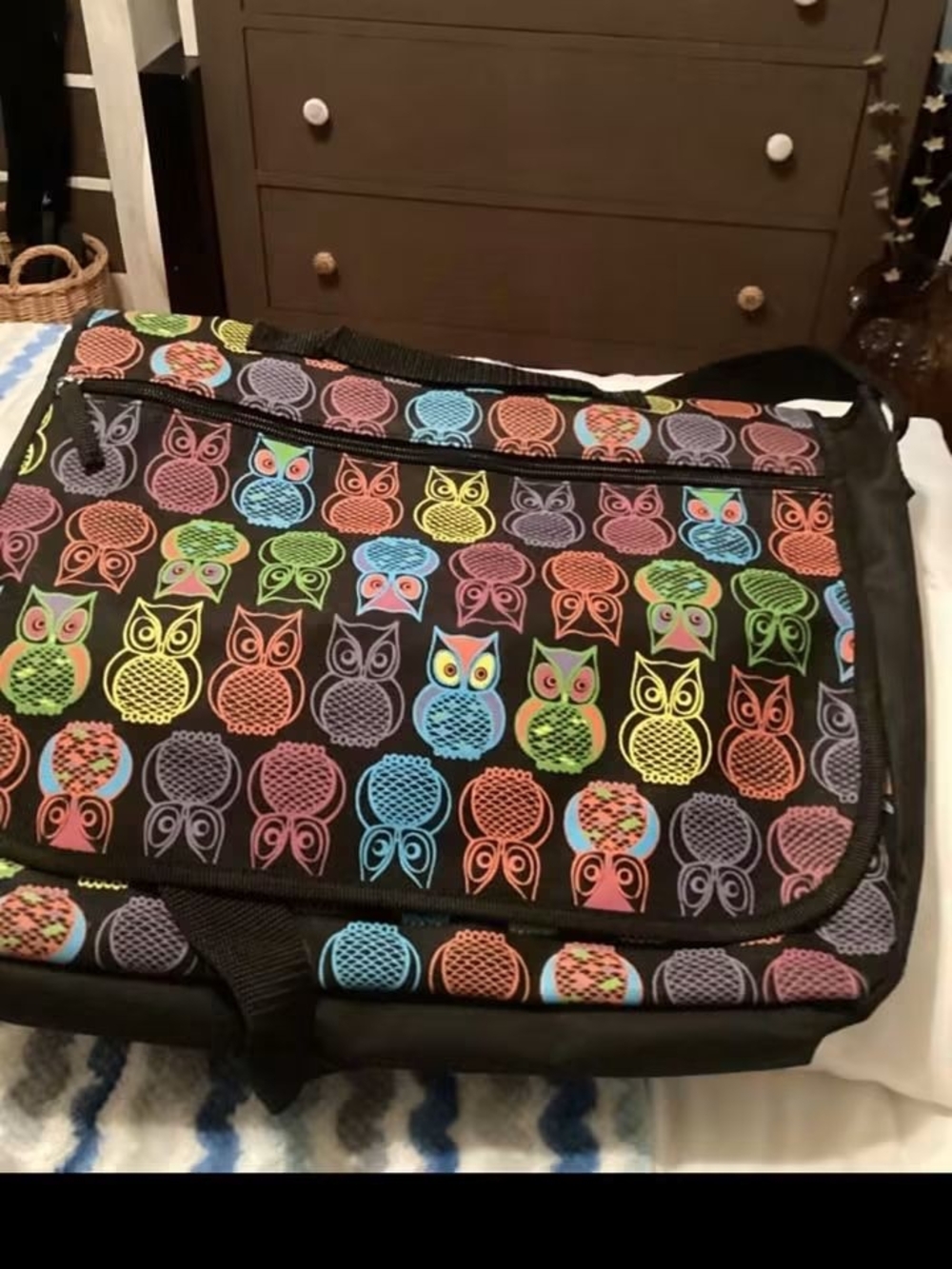 Colorful Owl Print Messenger Bag - Black Multicolor